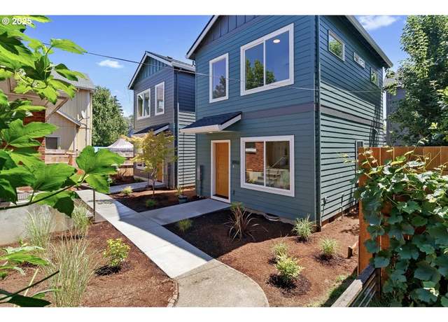 Property at 6916 N Swift St, Portland, OR 97203, 2 beds, 1.5 baths