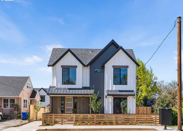 Property at 5175 SE 28th Ave #4, Portland, OR 97202, 2 beds, 2.5 baths