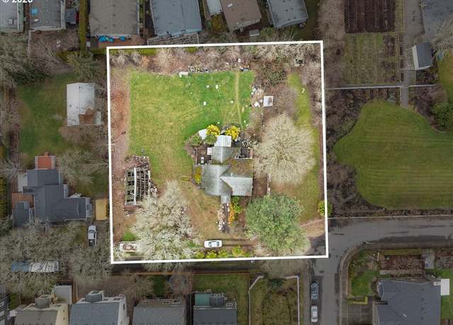 Property at 17525 SW Stark St, Beaverton, OR 97006, 3 beds, 2 baths