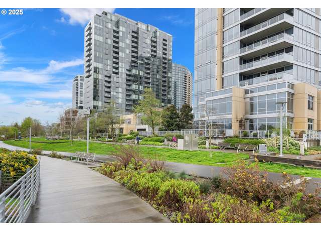 Property at 3570 S River Pkwy #1005, Portland, OR 97239, 1 bed, 1 bath