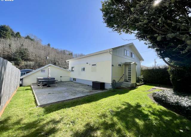 Property at 665 Clearlake Ave, Winchester Bay, OR 97467, 4 beds, 2 baths