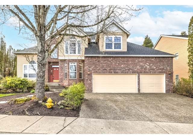 Property at 14606 NW Applegate Ln, Portland, OR 97229, 4 beds, 2.5 baths