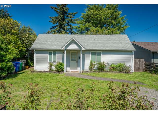 Property at 5037 NE Alberta St, Portland, OR 97218, 4 beds, 1.5 baths