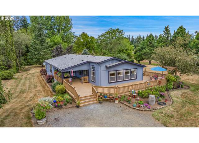 Property at 30799 S Wright Rd, Molalla, OR 97038, 3 beds, 2 baths