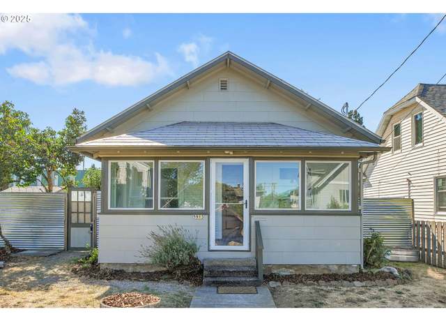 Property at 5913 SE 86th Ave, Portland, OR 97266, 2 beds, 1 bath