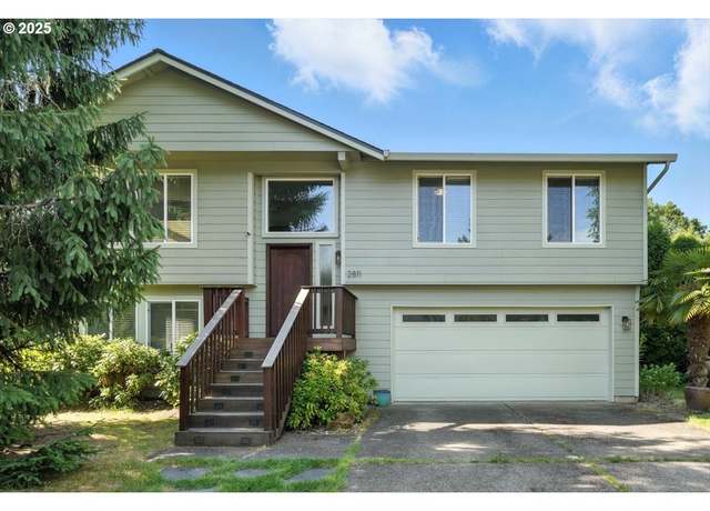 Property at 2811 NE 148th St, Vancouver, WA 98686, 3 beds, 2 baths