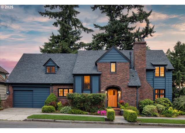 Property at 3146 NE Alameda Ter, Portland, OR 97212, 5 beds, 3.5 baths