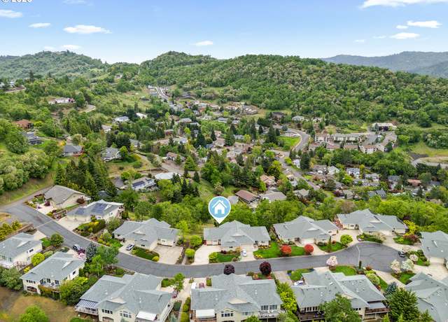 Property at 371 NW Rachel Lynn Way, Roseburg, OR 97471, 3 beds, 3 baths