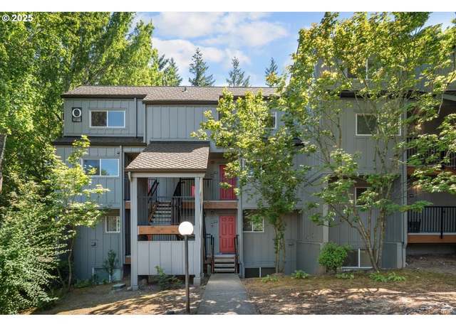 Property at 4 Touchstone #99, Lake Oswego, OR 97035, 2 beds, 2 baths