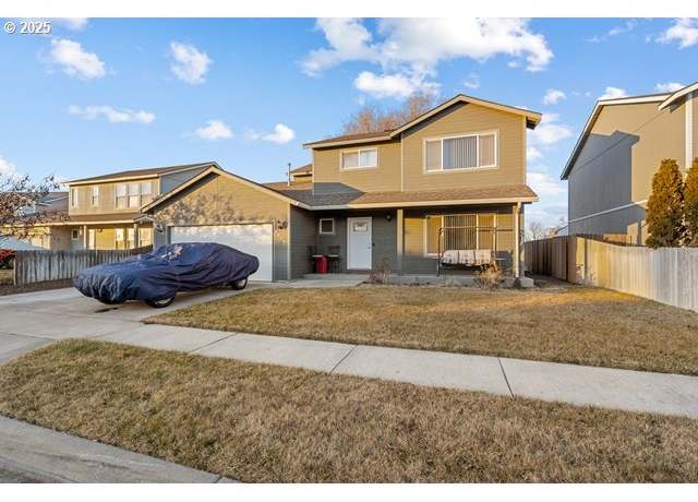 Property at 1333 Misty Dr, Hermiston, OR 97838, 4 beds, 2.5 baths