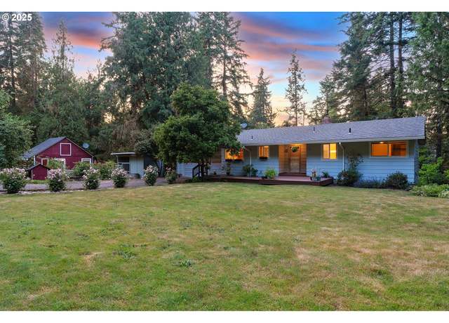 Property at 22305 NE Ilafern Ln, Dundee, OR 97115, 4 beds, 2 baths