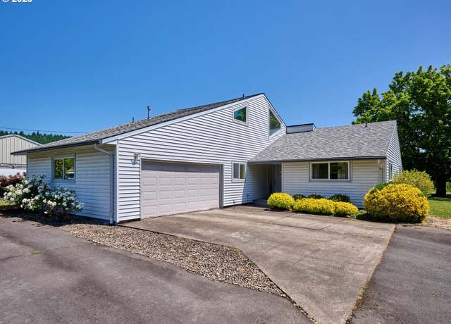 Property at 29275 NE Putnam Rd, Newberg, OR 97132, 3 beds, 3 baths