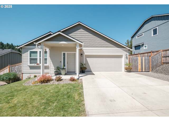 Property at 207 Rockcrest Dr, Lowell, OR 97452, 3 beds, 2 baths
