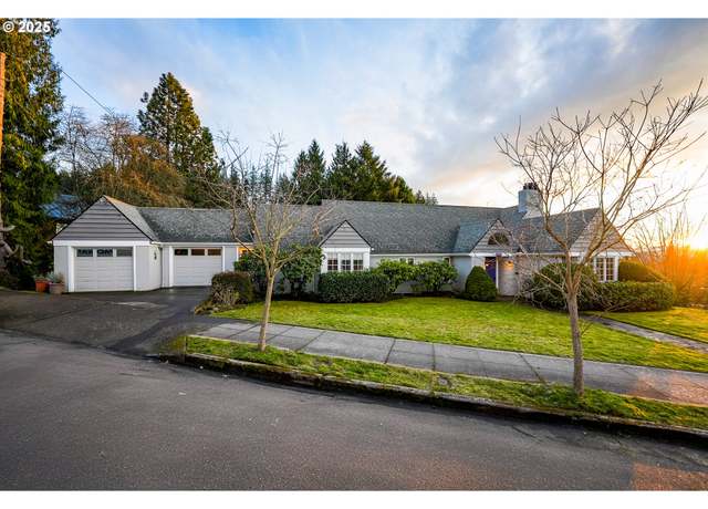 Property at 6500 SE Scott Dr, Portland, OR 97215, 3 beds, 2 baths