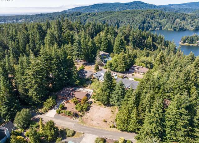 Property at View Loop #3, Florence, OR 97439