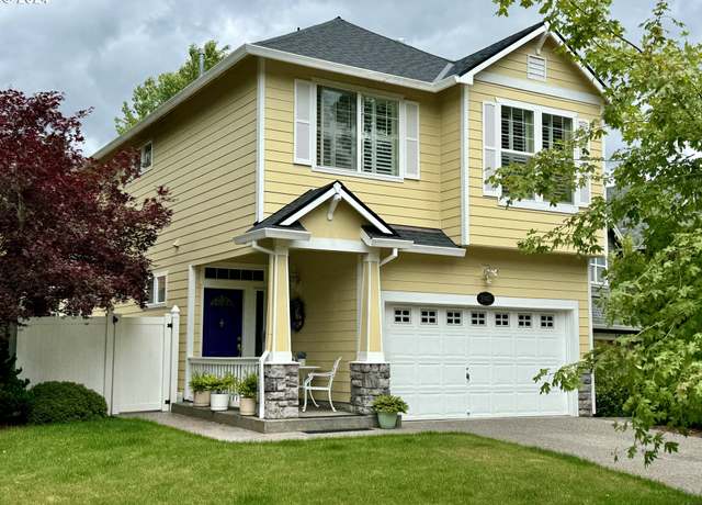 Property at 21403 SW Roellich Ave, Sherwood, OR 97140, 3 beds, 2.5 baths