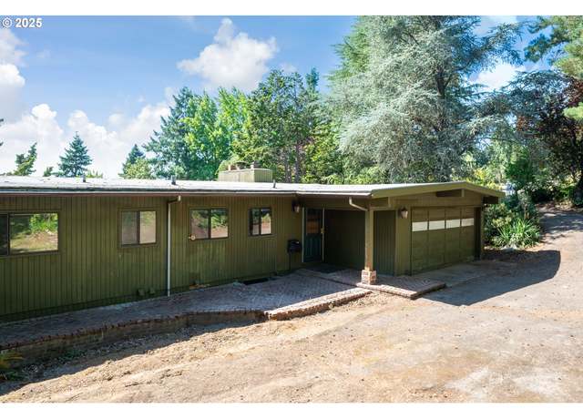 Property at 10686 SE Idleman Rd, Happy Valley, OR 97086, 4 beds, 2 baths