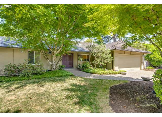 Property at 5235 SW Santa Monica Ct, Portland, OR 97221, 5 beds, 3 baths
