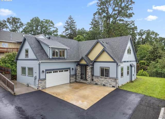 Property at 16013 SE Oatfield Rd, Milwaukie, OR 97267, 3 beds, 2.5 baths
