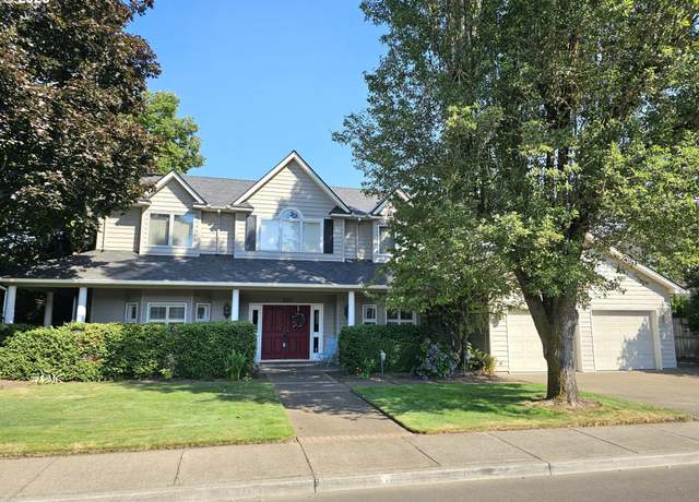 Property at 886 N Baker St, Canby, OR 97013, 4 beds, 3.5 baths