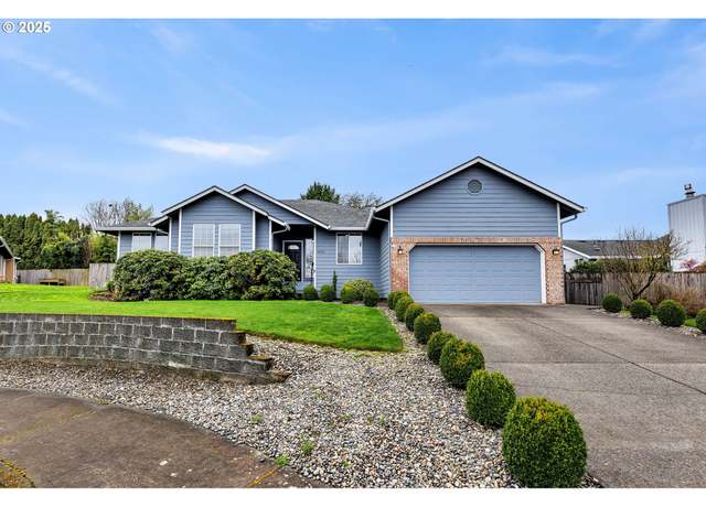 Property at 8413 NE 64th Cir, Vancouver, WA 98662, 3 beds, 2 baths