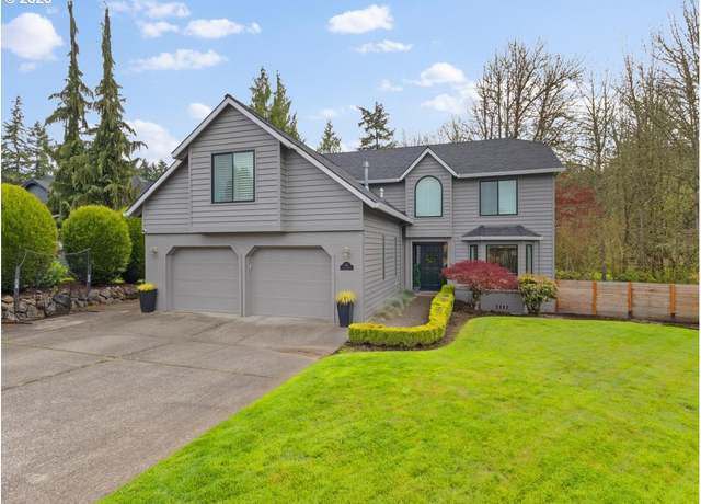 Property at 643 NE Lenox St, Hillsboro, OR 97124, 4 beds, 2.5 baths