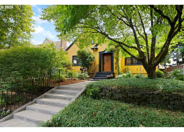 Property at 436 SE 44th Ave, Portland, OR 97215, 5 beds, 3.5 baths