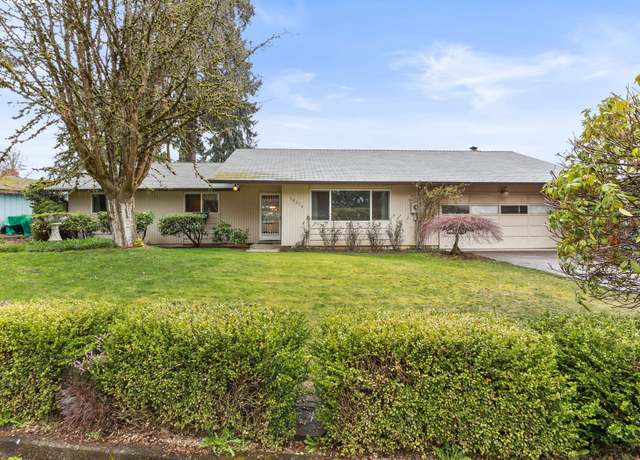 Property at 10214 NE 90th Ave, Vancouver, WA 98662, 3 beds, 2 baths