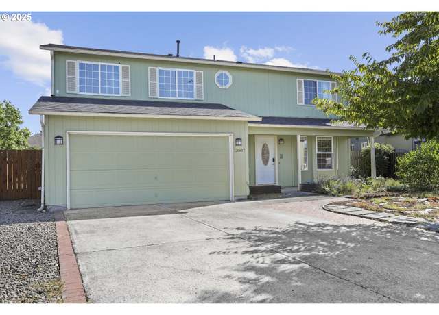 Property at 13507 NE 89th St, Vancouver, WA 98682, 3 beds, 2.5 baths