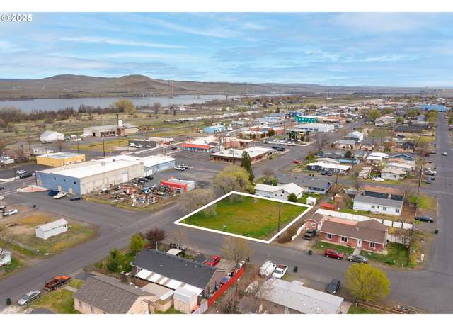 Property at Seventh, Umatilla, OR 97882