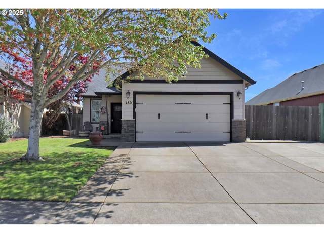 Property at 180 SW Quince St, Junction City, OR 97448, 3 beds, 2.5 baths