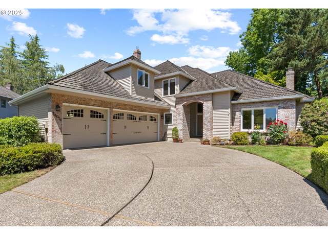 Property at 19056 Megan Pl, Lake Oswego, OR 97034, 4 beds, 3 baths