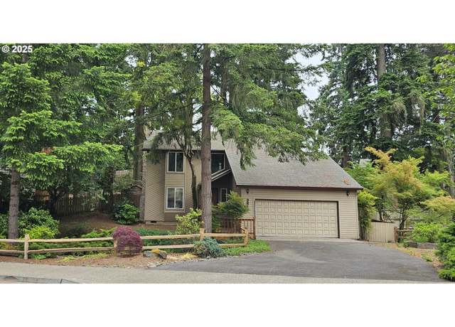 Property at 3010 SE Oak St, Hillsboro, OR 97123, 4 beds, 2.5 baths