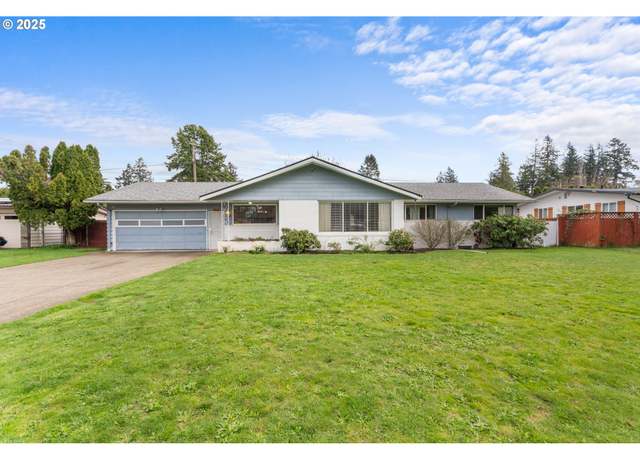 Property at 1604 NE 153rd Pl, Portland, OR 97230, 3 beds, 3 baths
