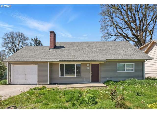 Property at 211 NE 28th Ave, Hillsboro, OR 97124, 4 beds, 2 baths