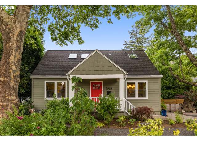 Property at 7928 SE 21st Ave, Portland, OR 97202, 4 beds, 4 baths