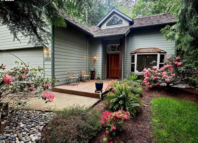 Property at 25333 E Trevino Pl, Welches, OR 97067, 3 beds, 2.5 baths