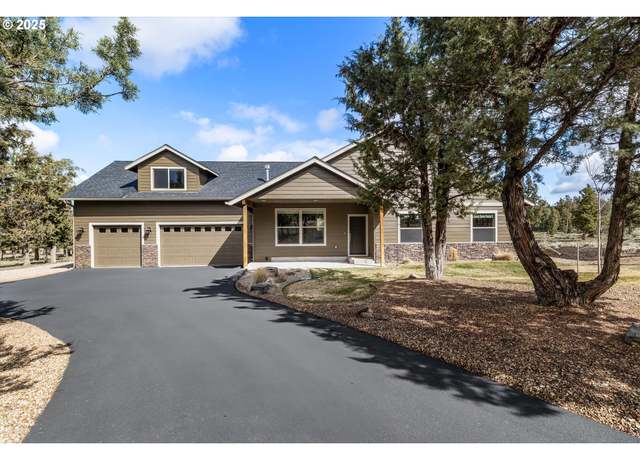 Property at 7303 SE Madison Ave, Prineville, OR 97754, 3 beds, 2 baths
