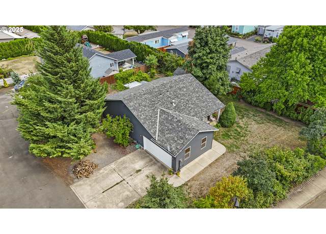 Property at 1305 S Water St, Silverton, OR 97381, 3 beds, 2 baths