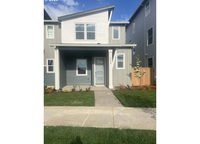 Property at 3648 SE 86th Ave, Hillsboro, OR 97123, 3 beds, 2.5 baths
