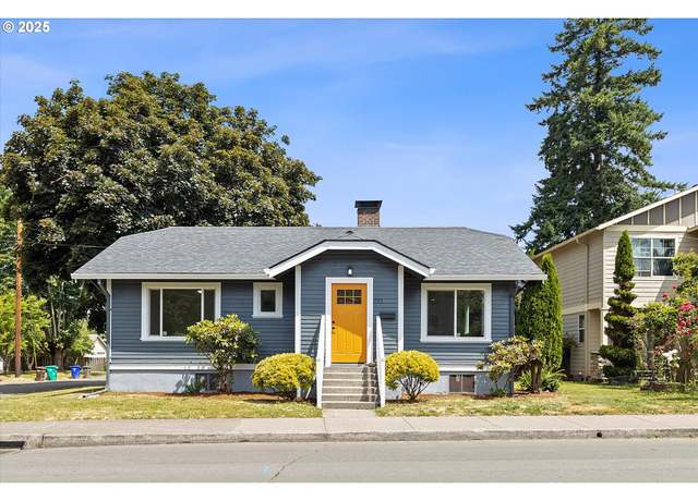 Property at 705 SE 5th St, Gresham, OR 97080, 2 beds, 1 bath