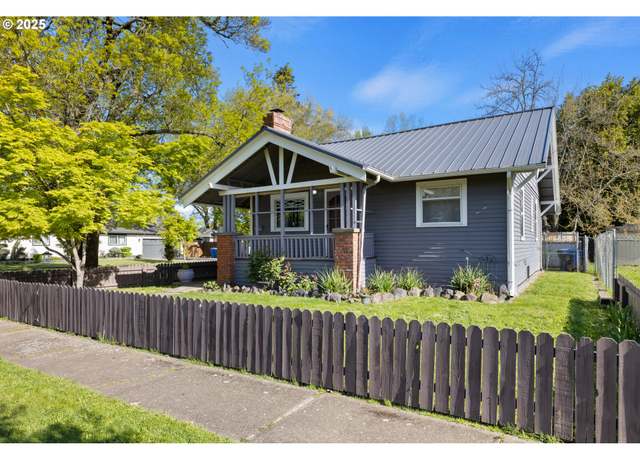 Property at 1115 Shipping St, Salem, OR 97301, 2 beds, 1 bath