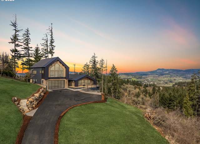 Property at 11625 NE Hoskins Hill Rd, Newberg, OR 97132, 5 beds, 4.5 baths