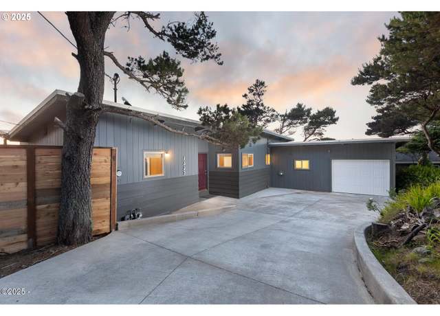 Property at 1337 NW Oceanview Dr, Newport, OR 97365, 3 beds, 3 baths