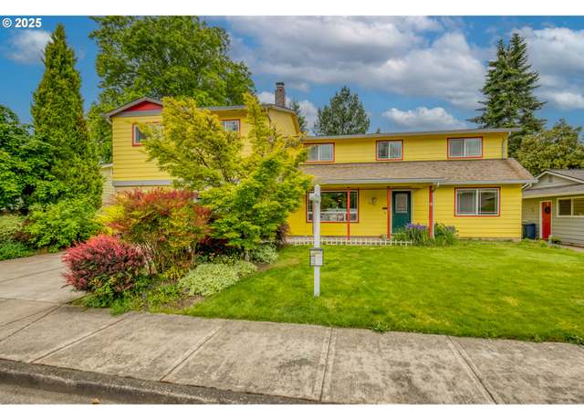 Property at 5205 SW 204th Ave, Beaverton, OR 97078, 5 beds, 3 baths