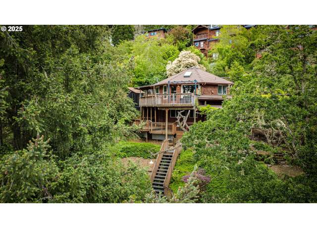 Property at 3725 Onyx St, Eugene, OR 97405, 2 beds, 2 baths