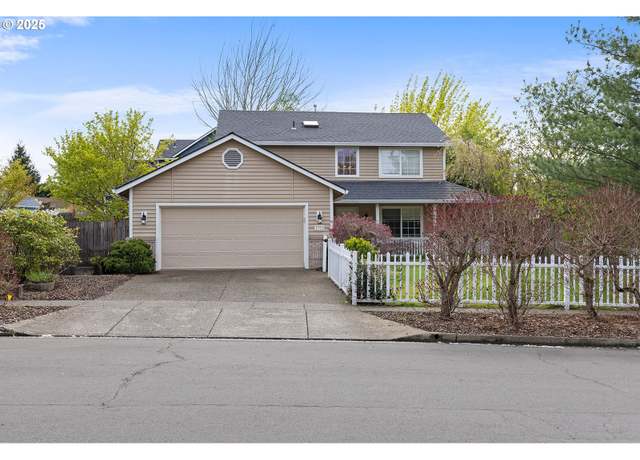 Property at 3110 N Princeton St, Newberg, OR 97132, 4 beds, 2.5 baths