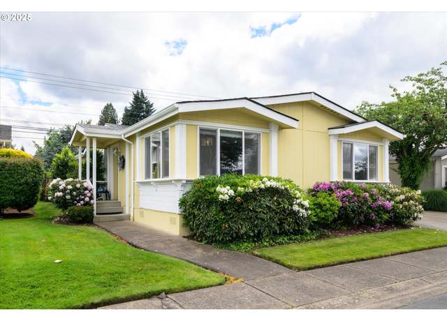 Property at 4055 Royal Ave #22, Eugene, OR 97402, 3 beds, 2 baths