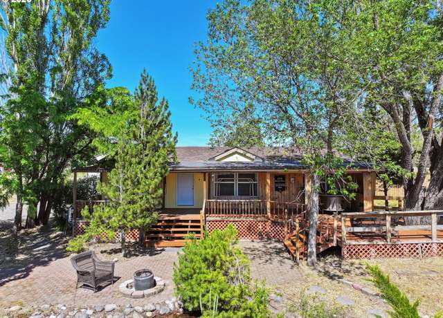 Property at 18 Camdon Dr, Dallesport, WA 98617, 3 beds, 2 baths