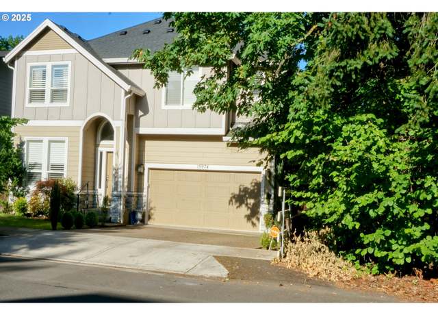 Property at 15974 SW 76th Ave, Tigard, OR 97224, 4 beds, 2.5 baths